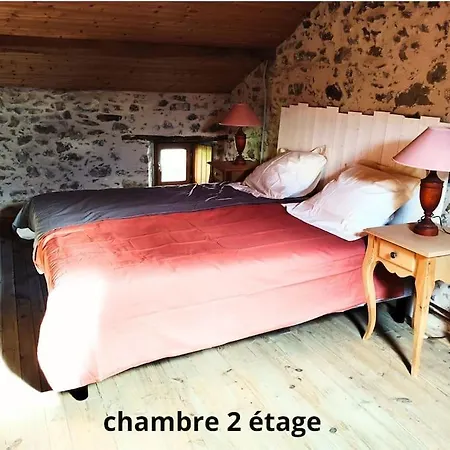 La Longère Du Plessis Mornay, 30 Min Du Puy Du Fo, Wifi, Parking, Jardin *
