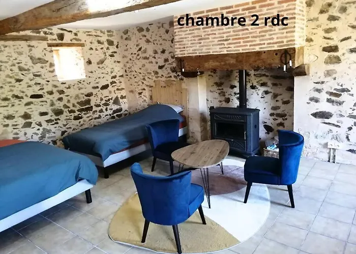 Сasa de vacaciones La Longere Du Plessis Mornay, 30 Min Du Puy Du Fo, Wifi, Parking, Jardin La Foret-sur-Sevre